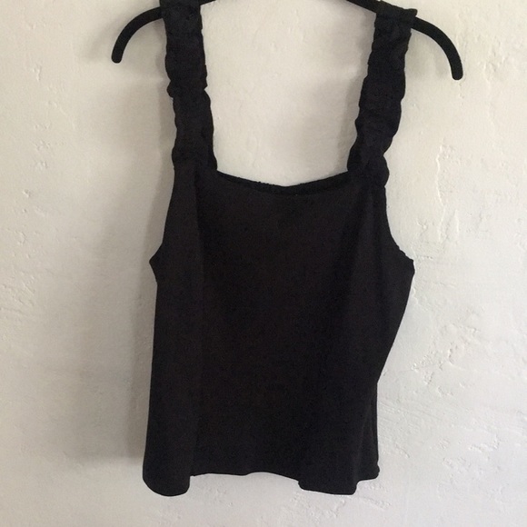 NWOT Ruffled Square Neck Tank Size XL - Picture 2 of 12